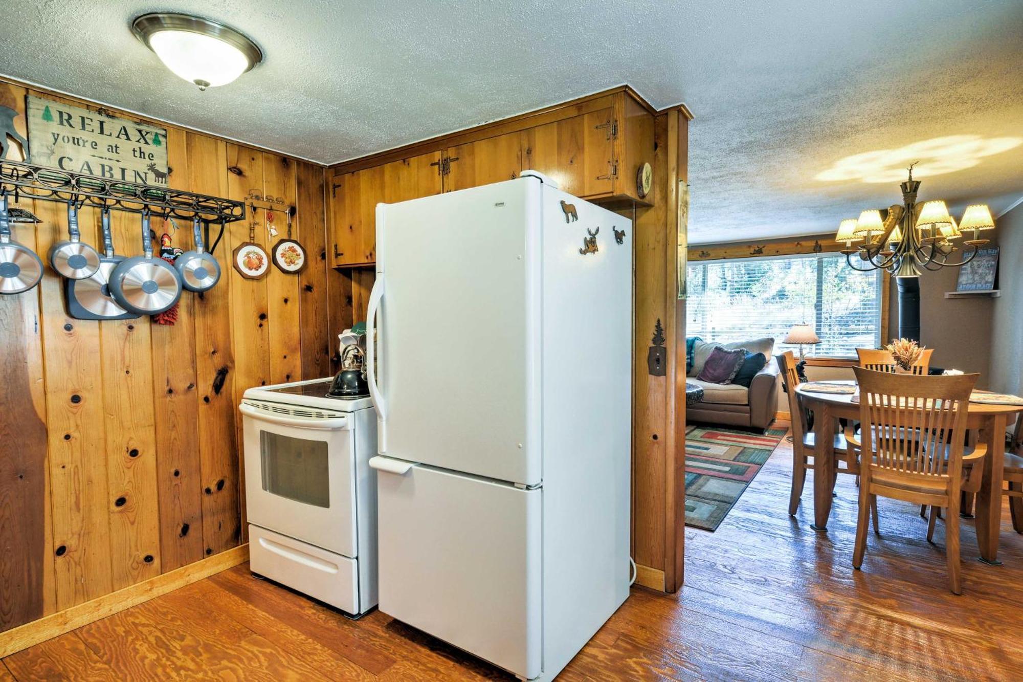 Cozy Cabin With Ac And Deck, 5 Mi To Downtown Prescott Villa Eksteriør billede
